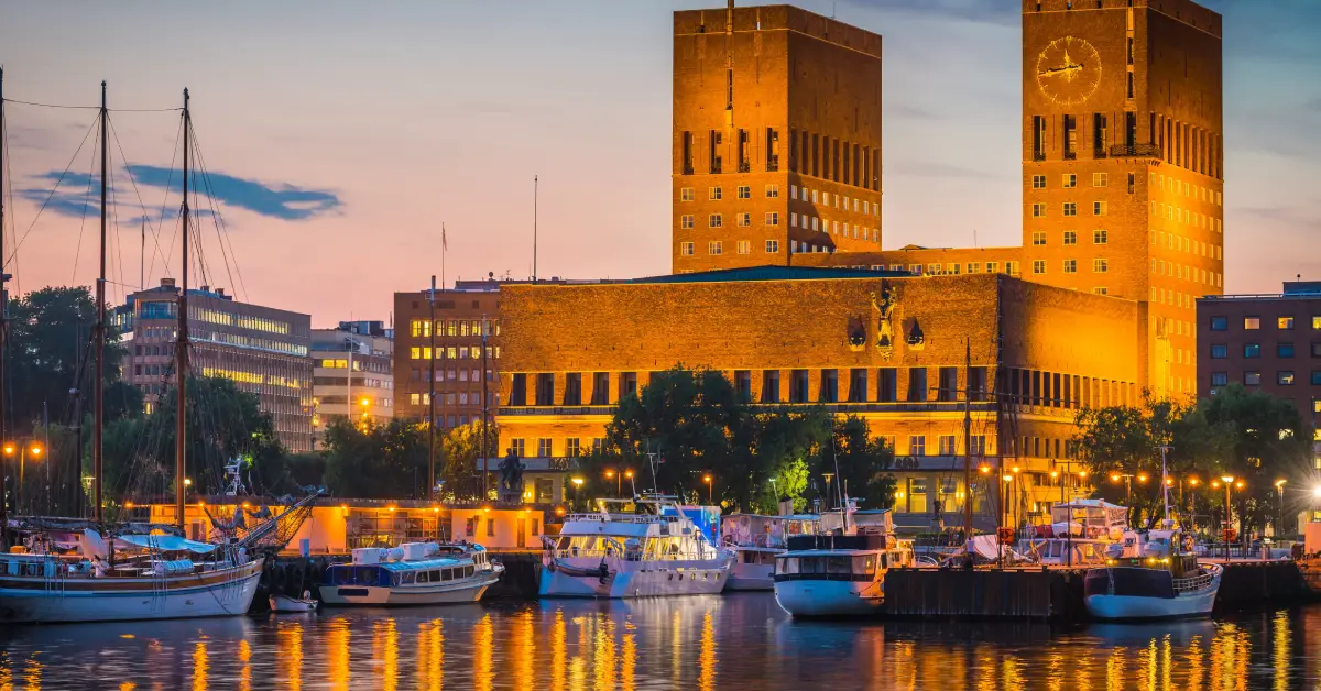 City Boutique Mid Tier Hotel in Oslo or Bergen visaboards
