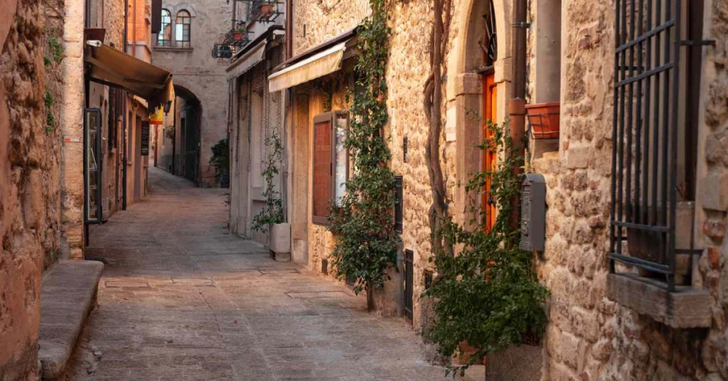 City of San Marino (Historic Center) in San Marino visaboards