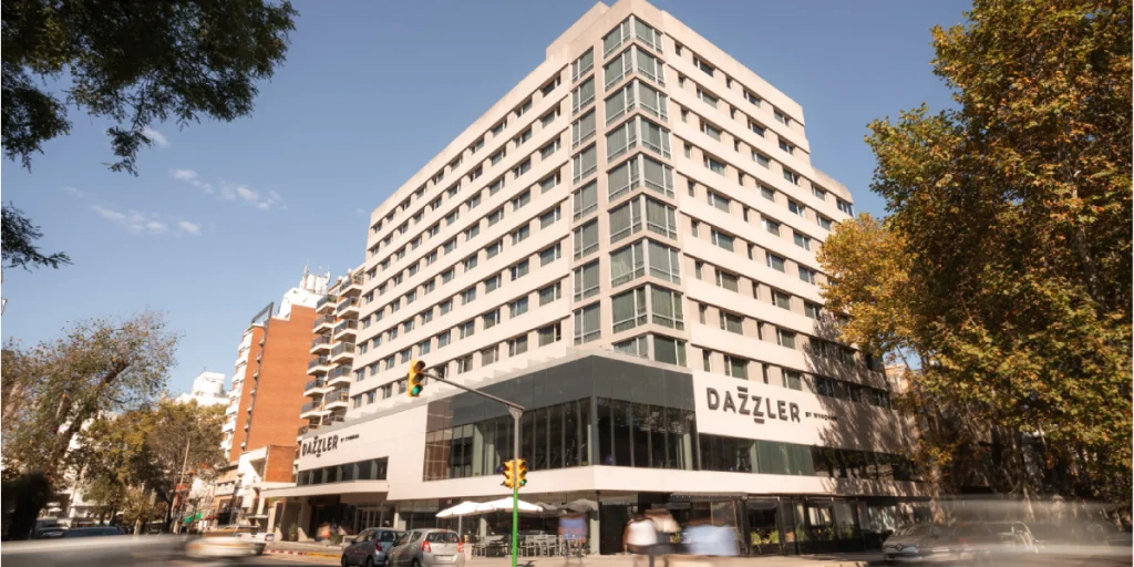 Dazzler by Wyndham Montevideo – Montevideo visaboards