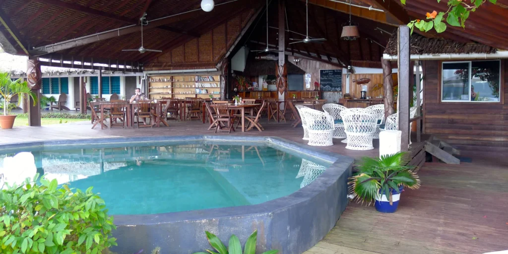 Deco Stop Lodge – Santo visaboards