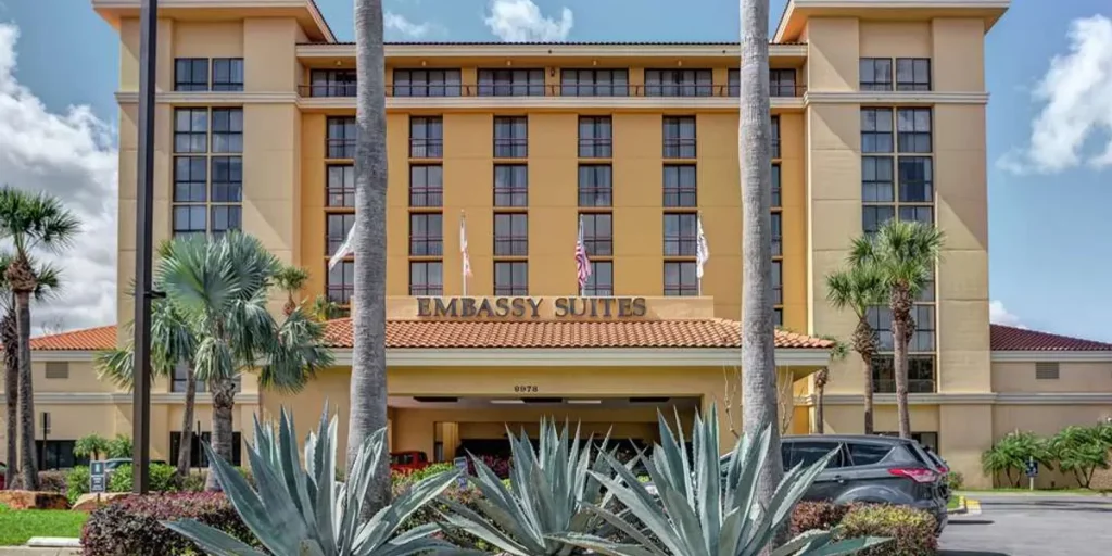 Embassy Suites by Hilton Orlando International Drive visaboards