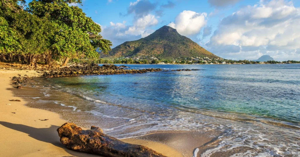 Flic en Flac in Mauritius visaboards