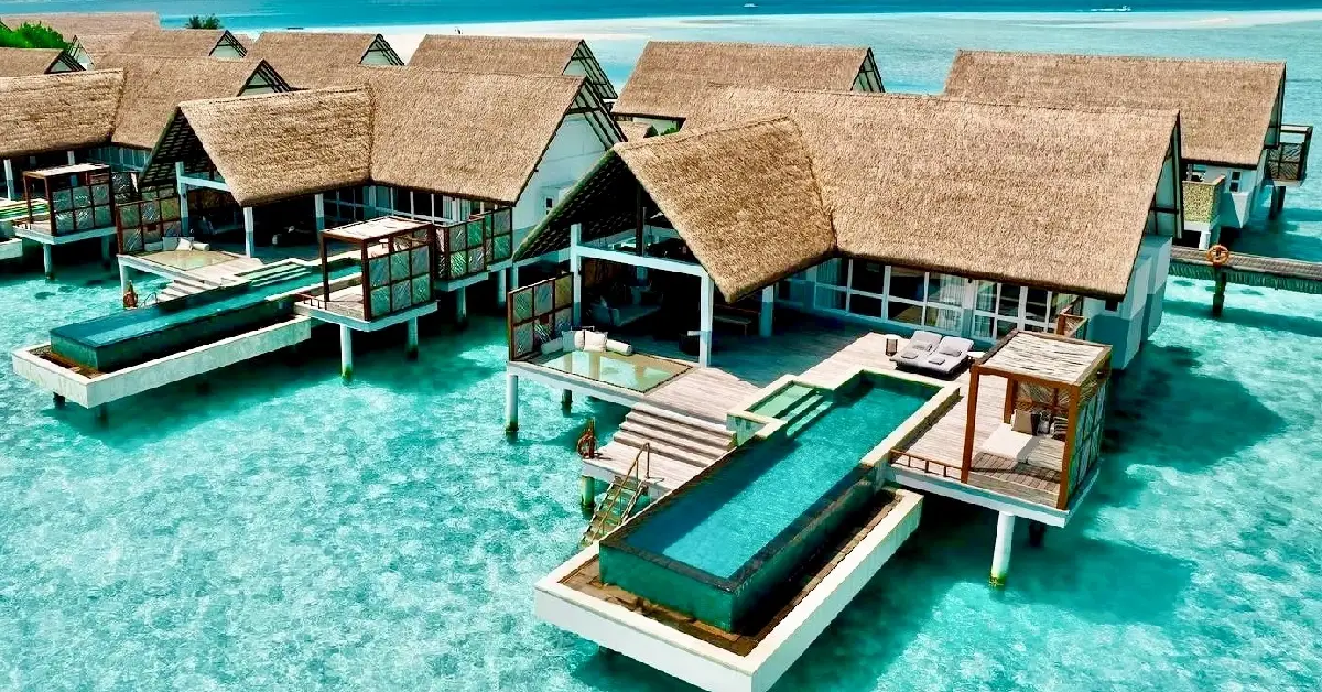Four Seasons Resort Maldives at Landaa Giraavaru (Baa Atoll – Wellness & Marine Focus) visaboards