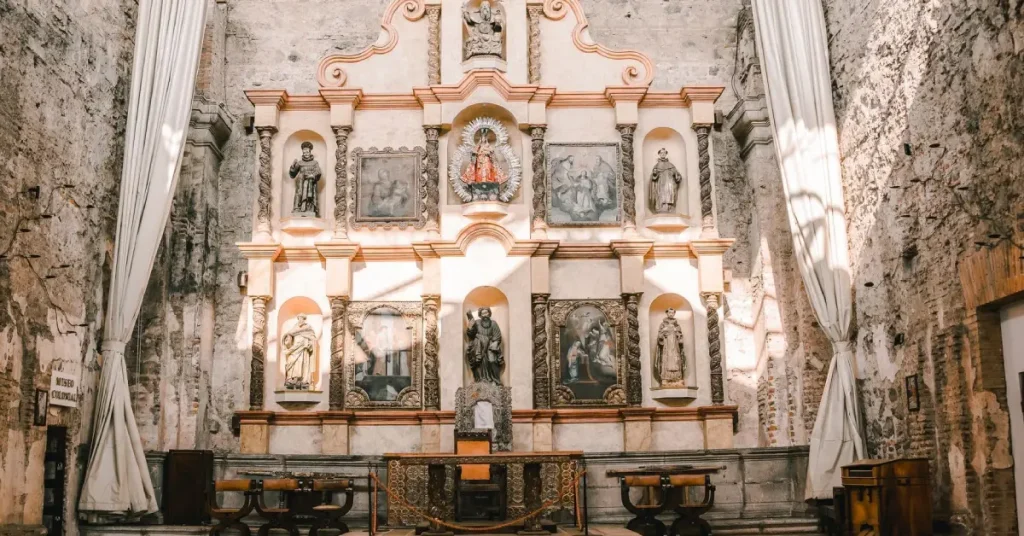 Hotel Casa Santo Domingo (Antigua Guatemala – Historic Convent Setting) visaboards (1)