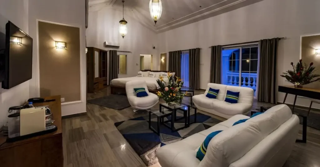 Hotel Petit Brussel – Lomé visaboards