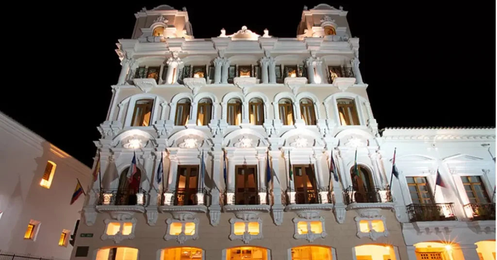 Hotel Plaza Grande (Quito – Plaza de la Independencia) ecuador visaboards