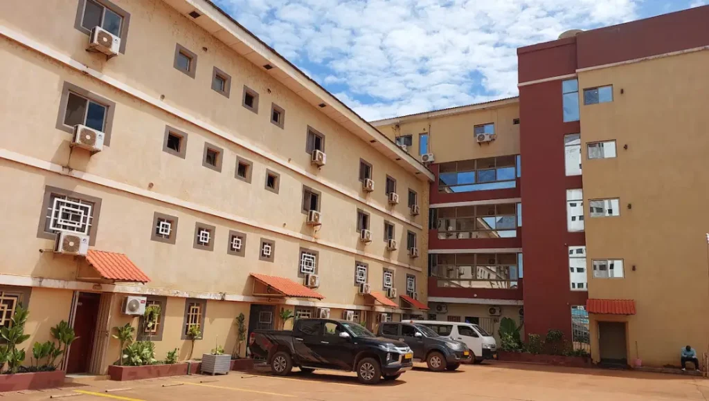 La Couronne Suites, Bangui visaboards