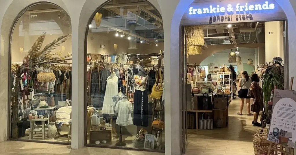 Mid Level Boutique in Manila or Island Setting philippines visaboards