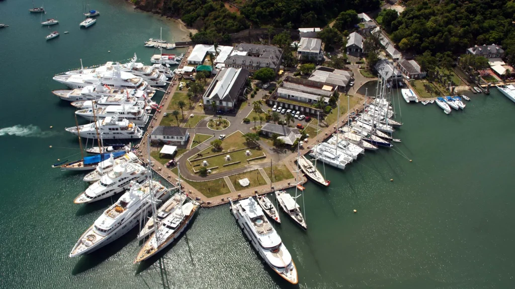 Nelson’s Dockyard visaboards