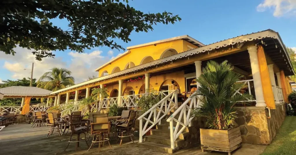 Paradise Beach Hotel – Saint Vincent grenadines visaboards