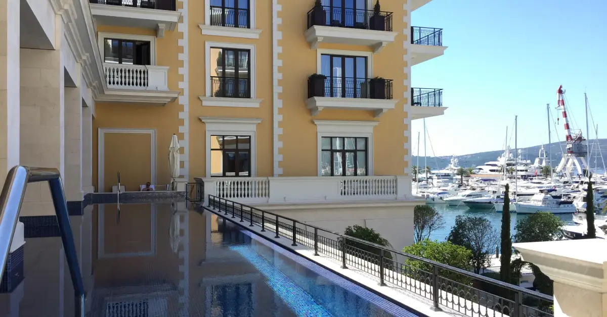 Regent Porto Montenegro (Tivat – Marina side Luxury) visaboards