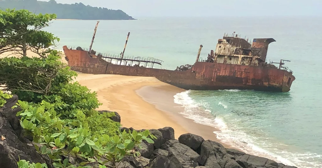 Robertsport in Liberia visaboards