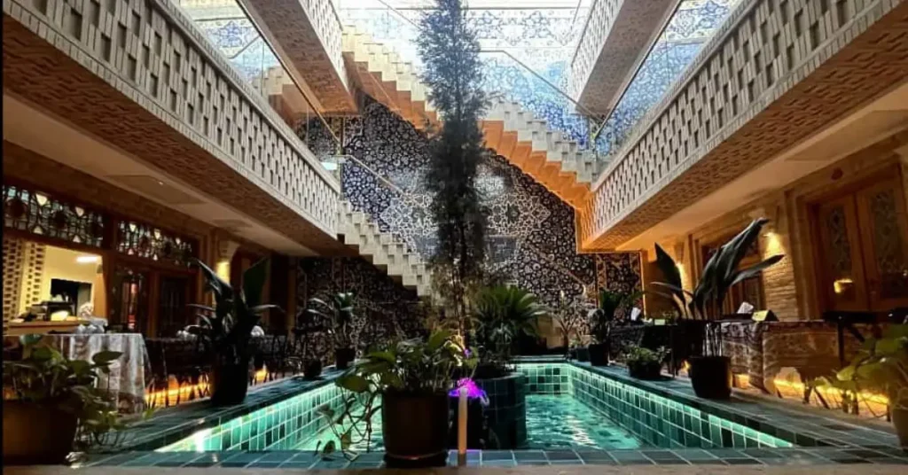 Stylish Boutique Hotel in Isfahan or Shiraz visaboards