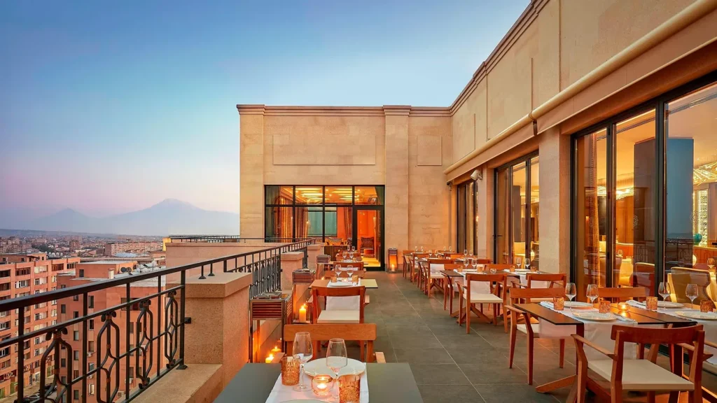 The Alexander, a Luxury Collection Hotel, Yerevan visaboards