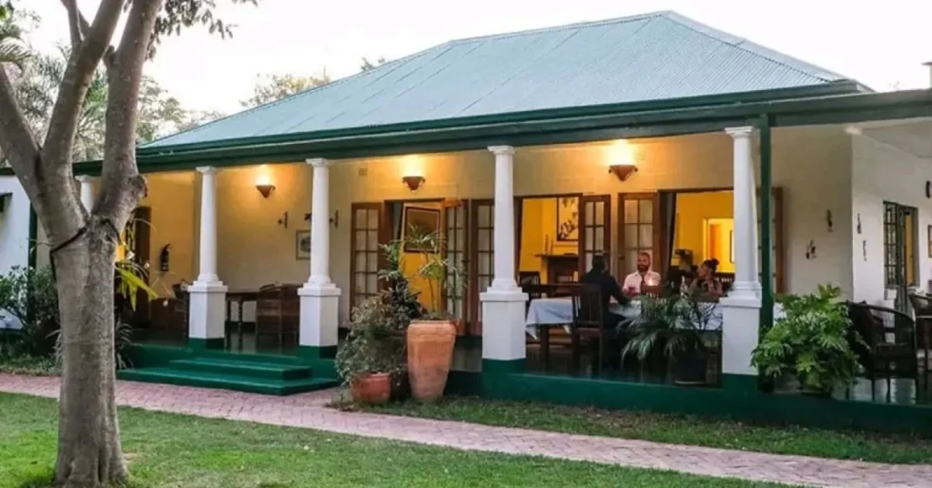 York Lodge – Harare visaboards